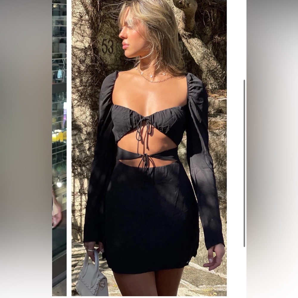 White Fox Boutique Black Cut-Out Ruched Dress